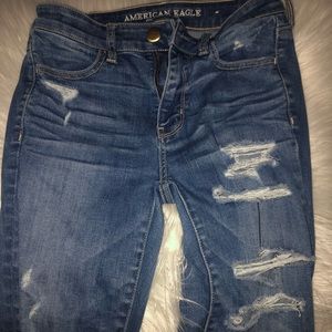 AE dark wash stretchy jeans!